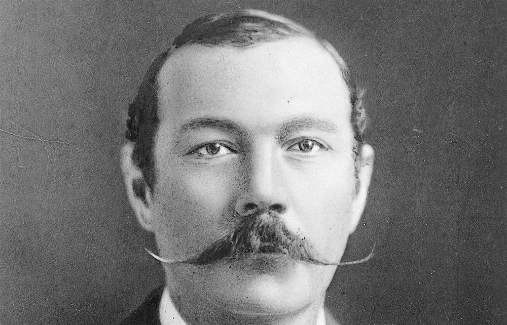 Arthur Conan Doyle